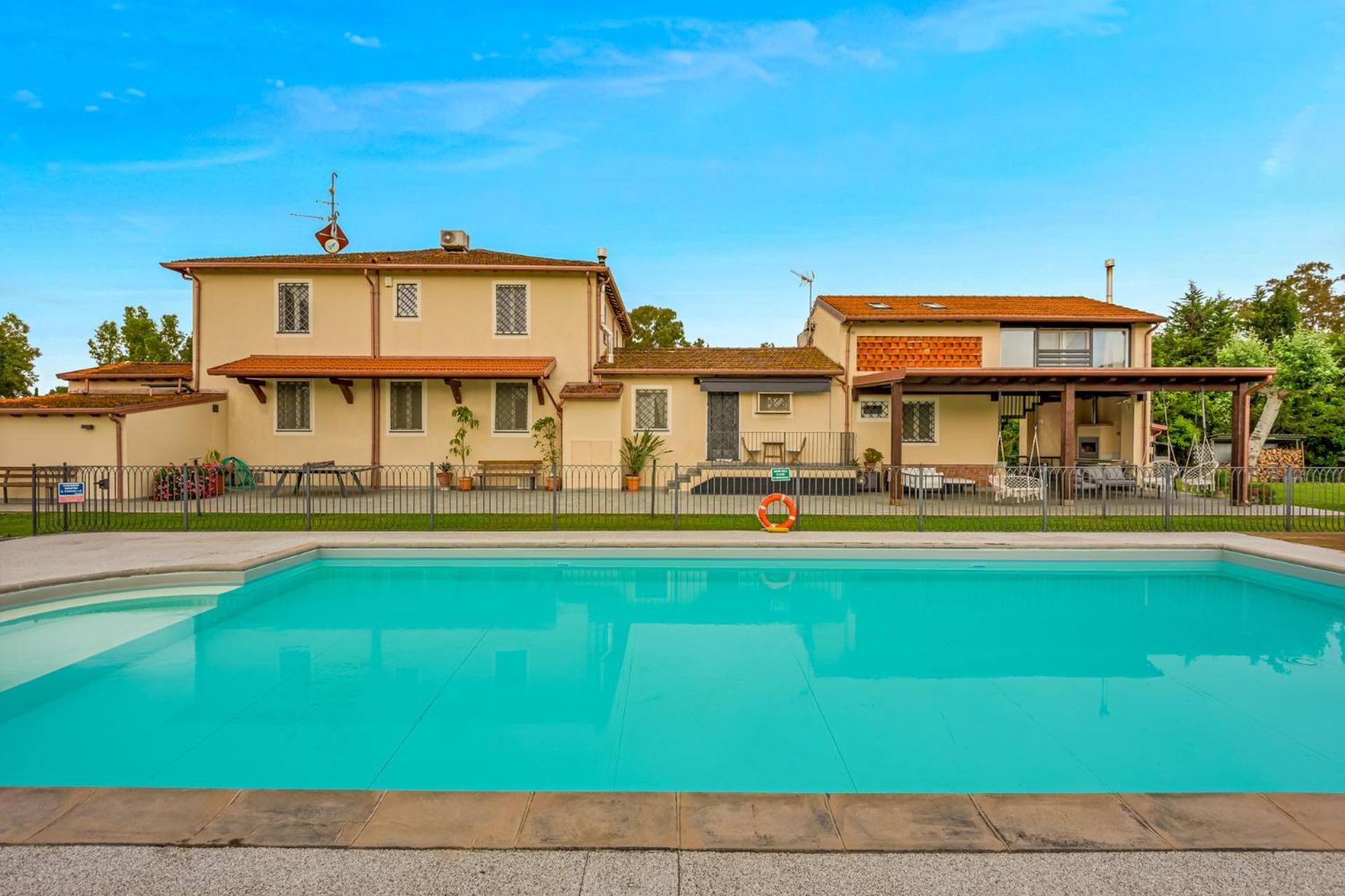 Vistalago Versilia Bed & Breakfast *